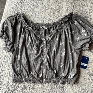 NWT Lucky Brand grey floral ruffle crop top